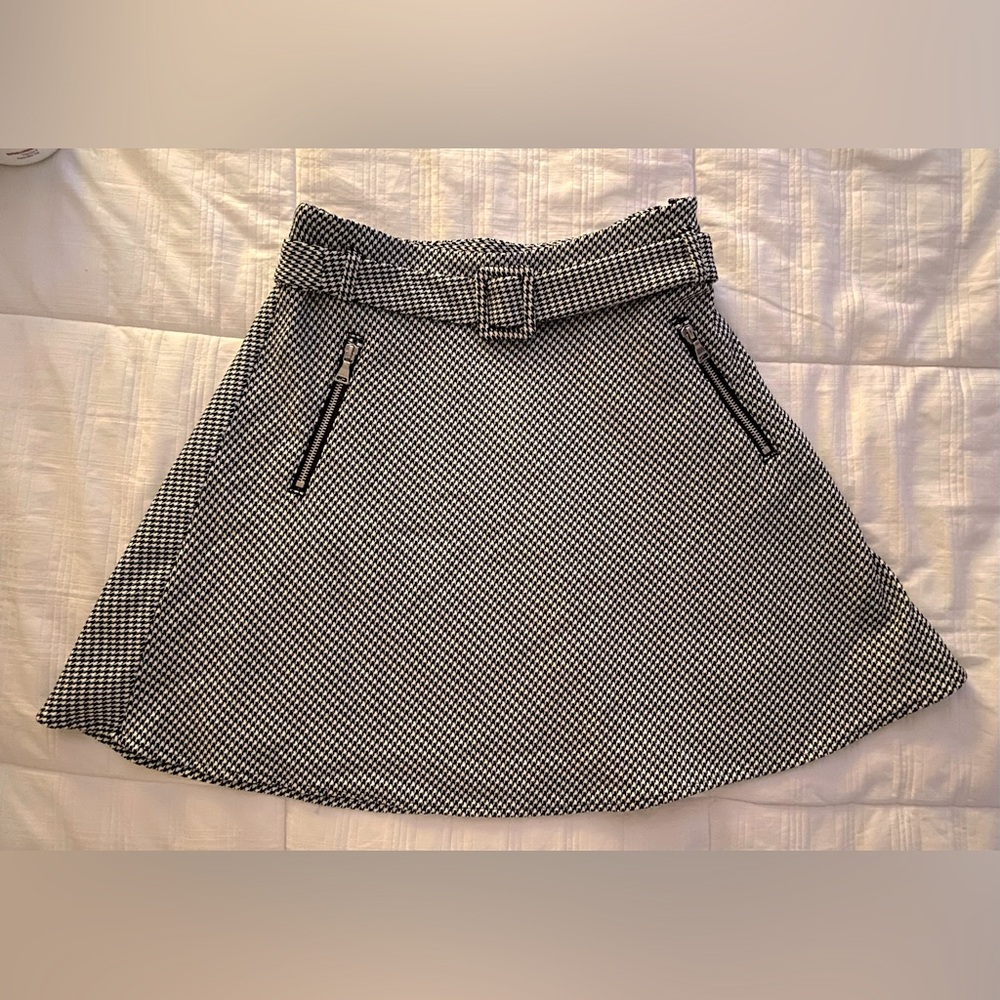 Houndstooth Skirt w. Adjustable Belt